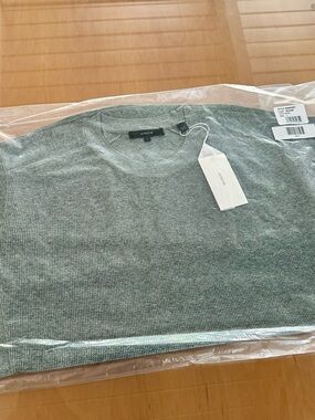 Vince Men's Crewneck Sweater in Light Heather Gray. Never worn